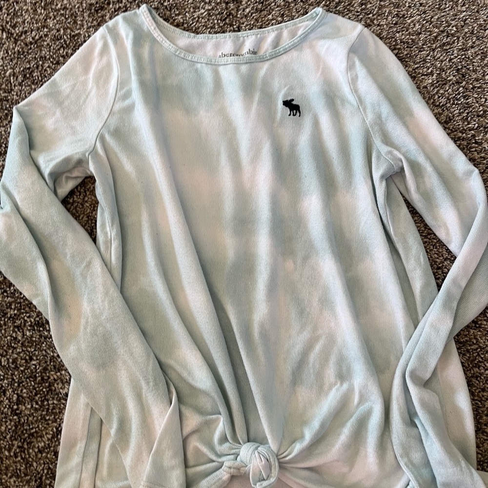 Abercrombie kids tie dye long sleeve shirt with front knot